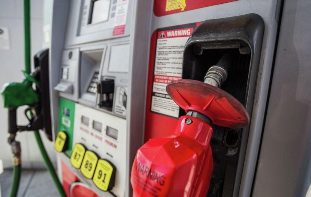 محطة وقود في مصر